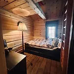 In Kvamskogen بيت للعطل *